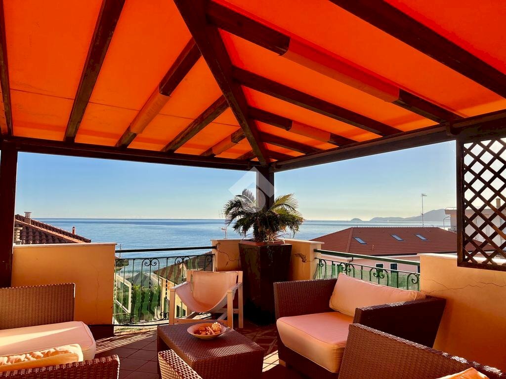 Quadrilocale Via XXV Aprile, Borgio Verezzi - foto 3