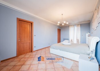 Independent house Bene Vagienna - photo 21