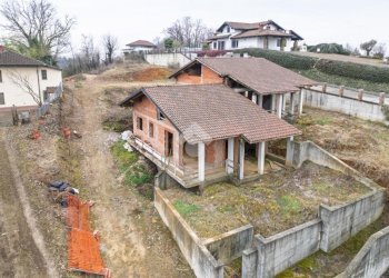 Villa Via Borgo Nuovo, Arignano - foto 1