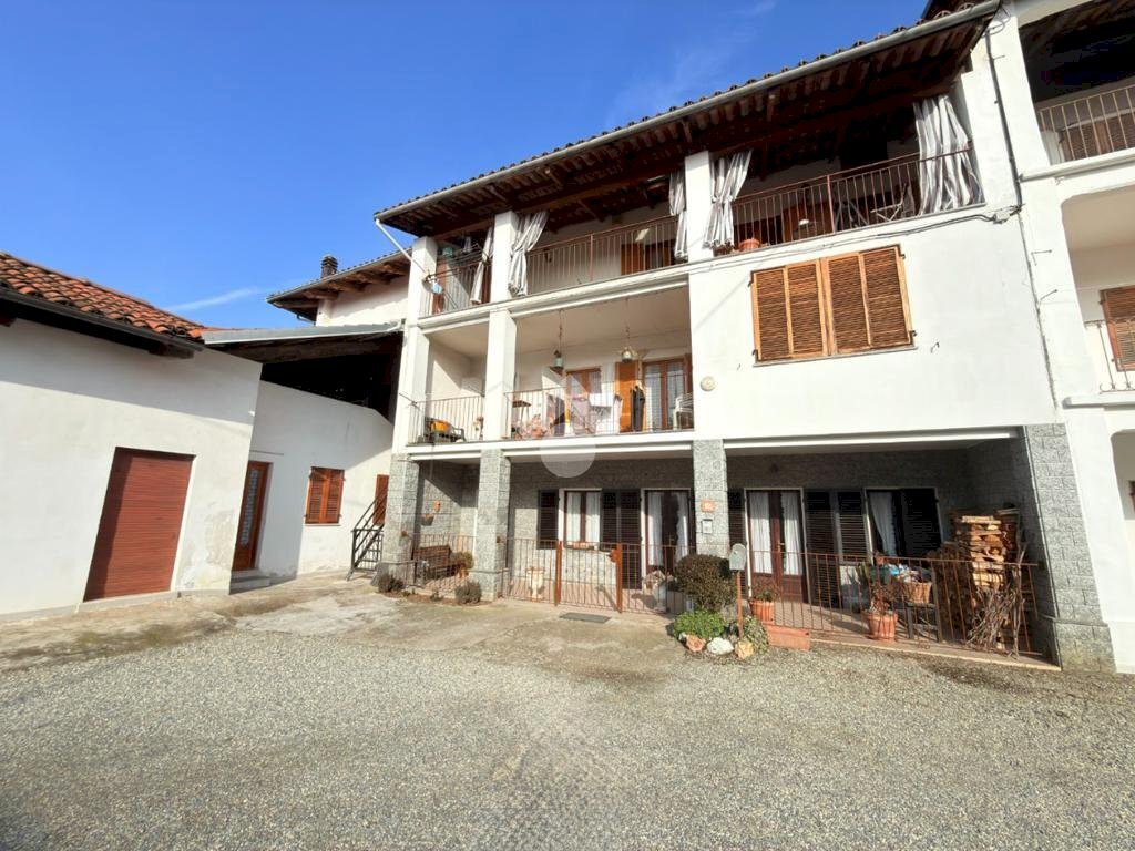 Casa semi indipendente Str. dei Sospiri, Castellamonte - foto 3