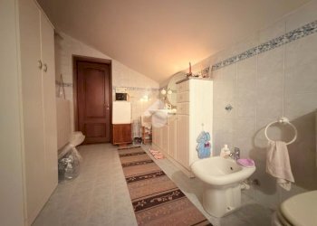 Semi-detached house Str. dei Sospiri, Castellamonte - photo 11