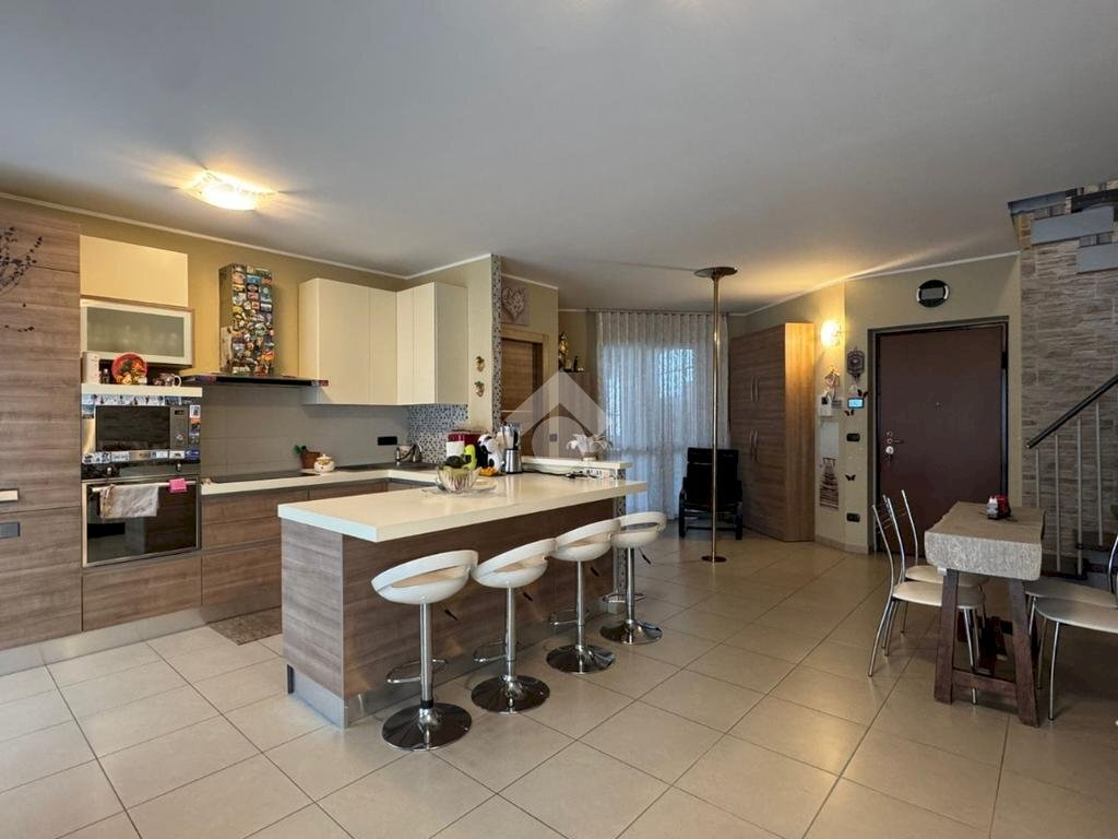 Appartamento Via Pavese, Rivalta di Torino - foto 2