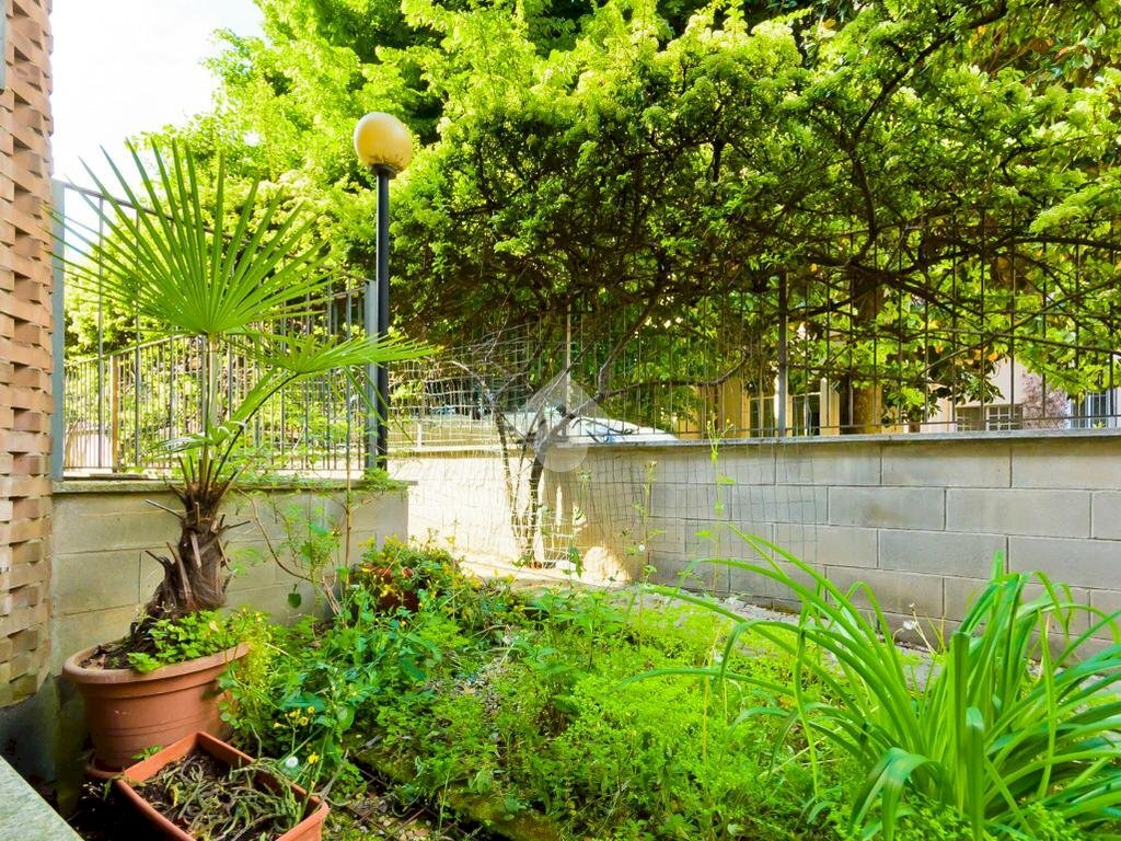 Two-room apartment Via Giuseppe Biamonti, Torino (neighborhood Borgo Po) - photo 3