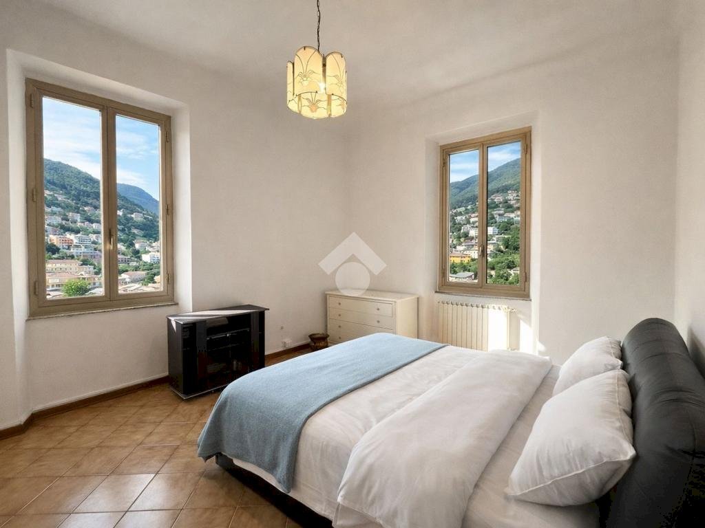 Trilocale Via Amalfi, La Spezia (zona Pegazzano) - foto 1