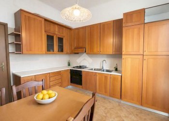 Trilocale Via Amalfi, La Spezia (zona Pegazzano) - foto 2