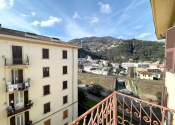 Trilocale Via Amalfi, La Spezia (zona Pegazzano) - foto 4