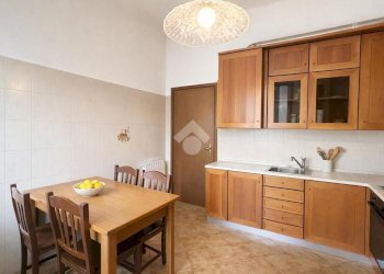 Trilocale Via Amalfi, La Spezia (zona Pegazzano) - foto 6