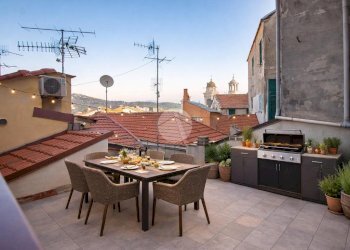 Quadrilocale Salita Gregorio de Ferrari, Imperia - foto 1