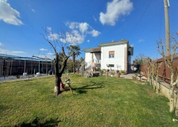 Villa Via Eugenio Villoresi, Vittuone - photo 4