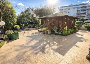 Foto 1 - Trilocale via Santa Commaia, Caserta - foto 1