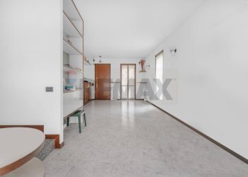 Stanza vuota - Villa a Schiera Via Casati
 
149, Arcore - foto 9