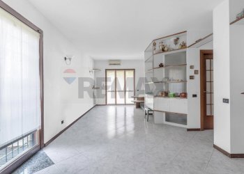 Stanza vuota - Villa a Schiera Via Casati
 
149, Arcore - foto 10