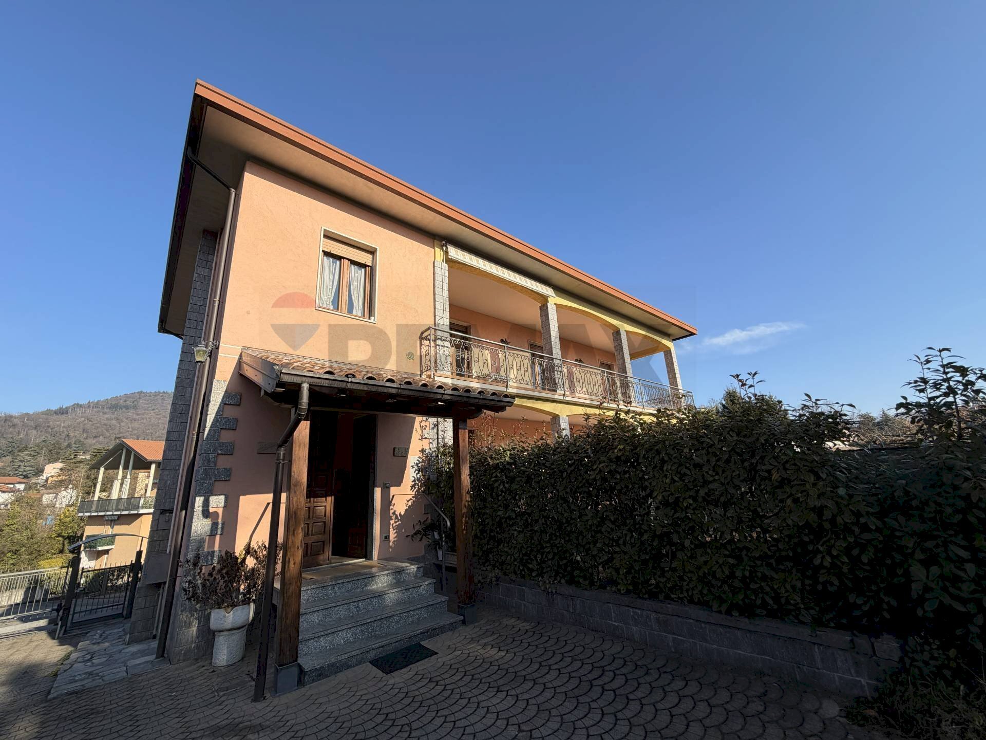 Casa all\'aperto - Casa semi indipendente VIA SALVO D'ACQUISTO
 
2, Viggiù - foto 3