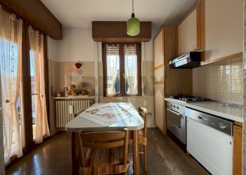 Cucina - Casa semi indipendente VIA SALVO D'ACQUISTO
 
2, Viggiù - foto 5