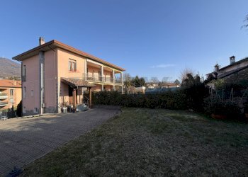 Edificio all\'aperto - Casa semi indipendente VIA SALVO D'ACQUISTO
 
2, Viggiù - foto 27