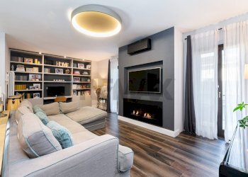 Soggiorno - Appartamento PIAZZA DELLA LIBERTA'
 
7, Monterotondo - foto 6