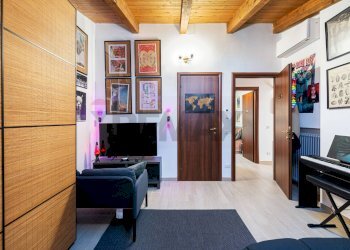 Soggiorno - Appartamento PIAZZA DELLA LIBERTA'
 
7, Monterotondo - foto 35