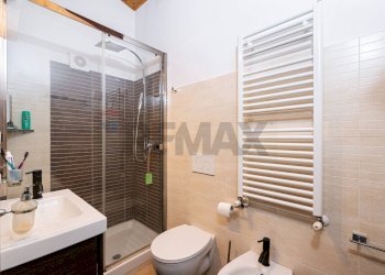 Bagno - Appartamento PIAZZA DELLA LIBERTA'
 
7, Monterotondo - foto 36