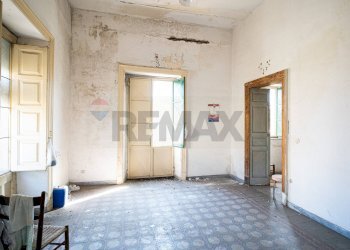 Stanza vuota - Casa indipendente Via Regina Margherita
 
10, Piedimonte Etneo - foto 15