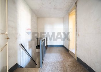 Hall / corridoio - Casa indipendente Via Regina Margherita
 
10, Piedimonte Etneo - foto 23