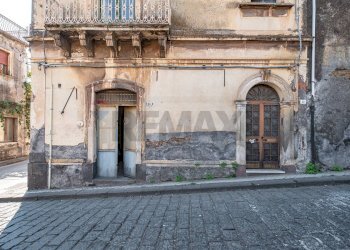 Edificio all\'aperto - Casa indipendente Via Regina Margherita
 
10, Piedimonte Etneo - foto 37