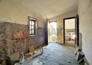 Stanza vuota - Casa indipendente Via Pantano
 
48, Piedimonte Etneo - foto 16