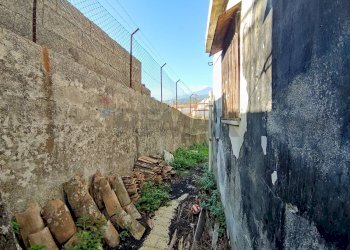 Giardino - Casa indipendente Via Pantano
 
48, Piedimonte Etneo - foto 23