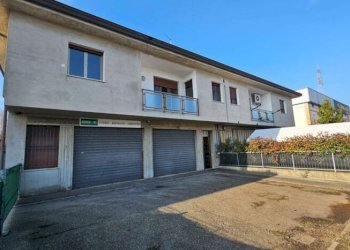 Capannone Soliera - foto 1