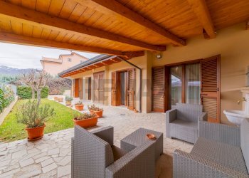 Terrazza - Casa semi indipendente via civitatomassa
 
32, L'Aquila - foto 1