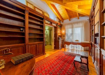 Studio/camera - Casa semi indipendente via civitatomassa
 
32, L'Aquila - foto 8