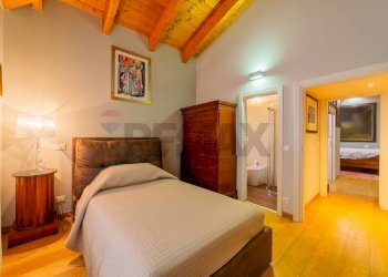 Camera / camera da letto - Casa semi indipendente via civitatomassa
 
32, L'Aquila - foto 17