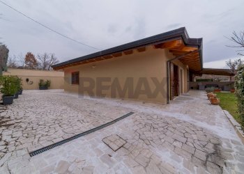 Terrazza - Casa semi indipendente via civitatomassa
 
32, L'Aquila - foto 27