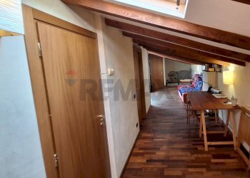 Hall / corridoio - Apartment Solto Collina - photo 35