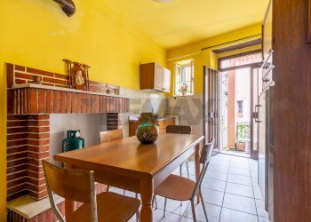 Sala da pranzo - Trilocale Via di Cellere
 
72, Ischia di Castro - foto 7