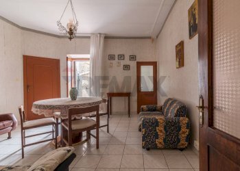 Sala da pranzo - Trilocale Via di Cellere
 
72, Ischia di Castro - foto 9