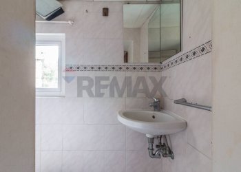 Bagno - Trilocale Via di Cellere
 
72, Ischia di Castro - foto 13