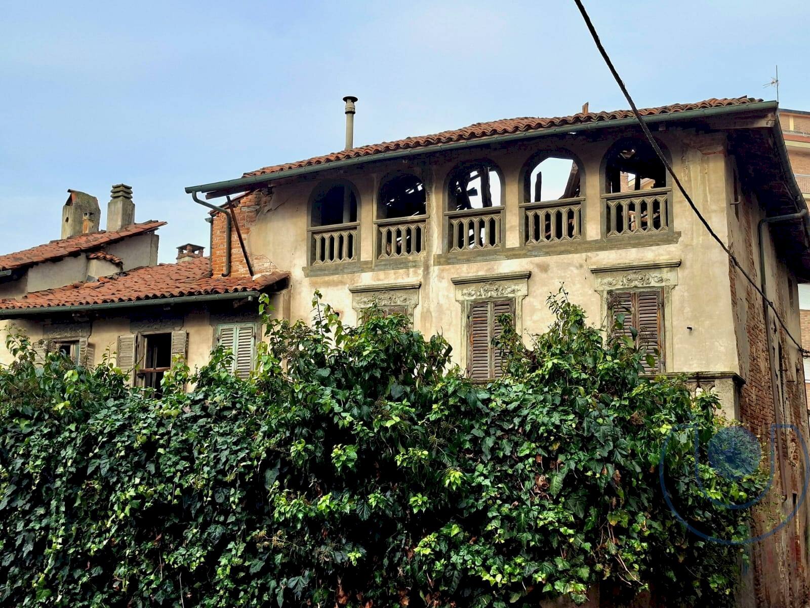 Facciata - Rustico Via Della Consolata, Chieri - foto 1