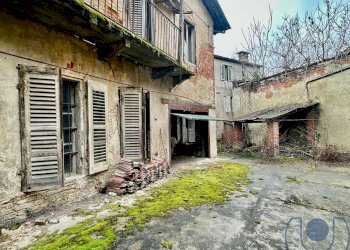 Cortile - Rustico Via Della Consolata, Chieri - foto 5