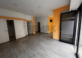 Stanza vuota - Commercial Activity Benevento - photo 7