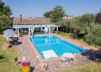 Foto 2 - Villa via Case Basse
 
207, San Clemente - foto 2