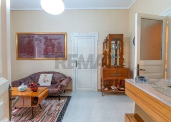 Soggiorno - Appartamento Via Santissimo Rosario
 
44, Ragusa - foto 4