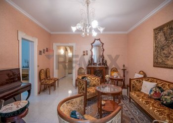 Soggiorno - Appartamento Via Santissimo Rosario
 
44, Ragusa - foto 15