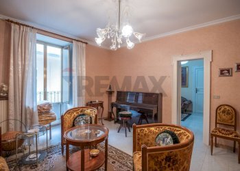 Soggiorno - Appartamento Via Santissimo Rosario
 
44, Ragusa - foto 16