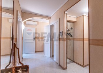 Hall / corridoio - Appartamento Via Santissimo Rosario
 
44, Ragusa - foto 21