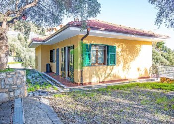 Foto 3 - Independent house Via Strada Nuova
 
130, Cipressa - photo 3