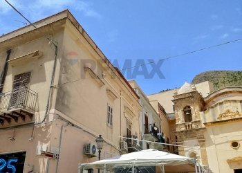 Edificio all\'aperto - Casa indipendente Via Madonne Delle Grazie
 
19, Castellammare del Golfo - foto 5