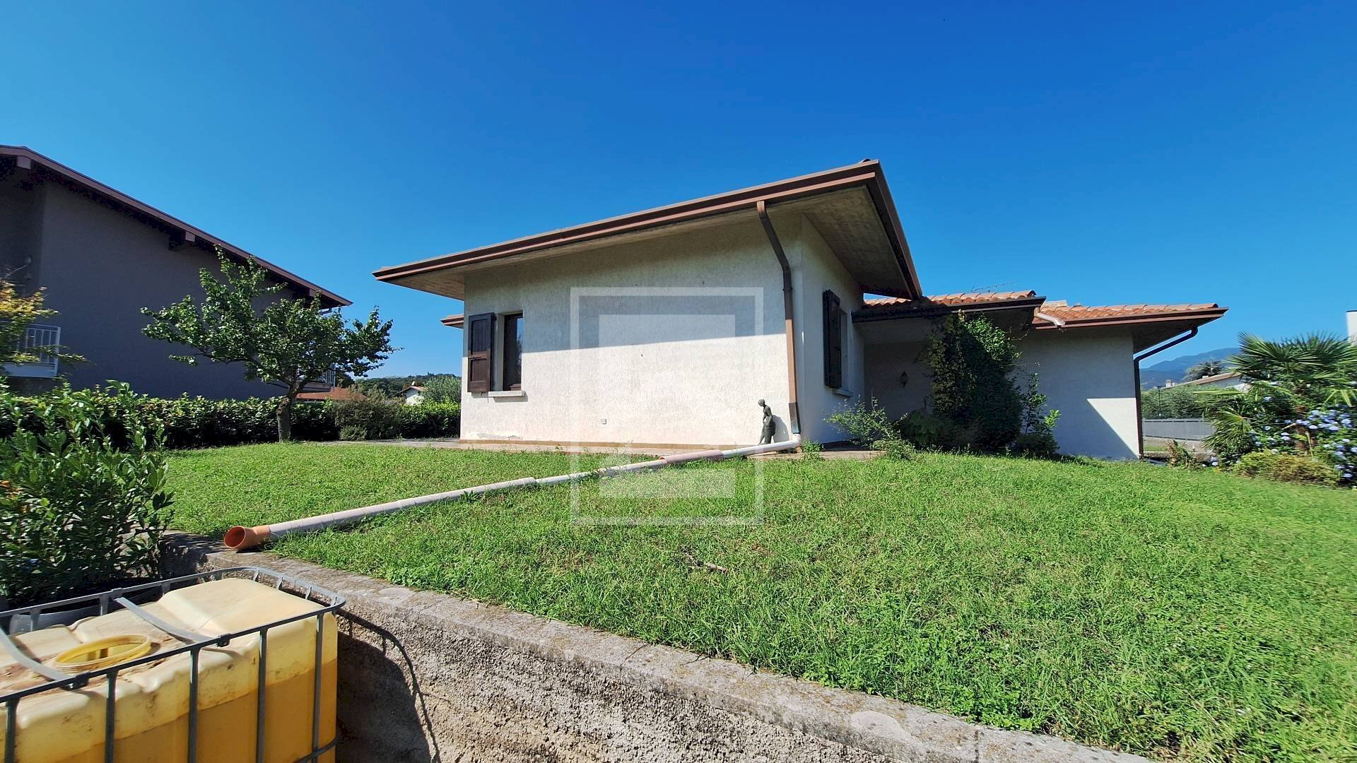 Foto 3 - Villa Via Benaco
 
13, Puegnago sul Garda - foto 3