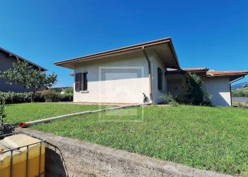 Foto 3 - Villa Via Benaco
 
13, Puegnago sul Garda - photo 3