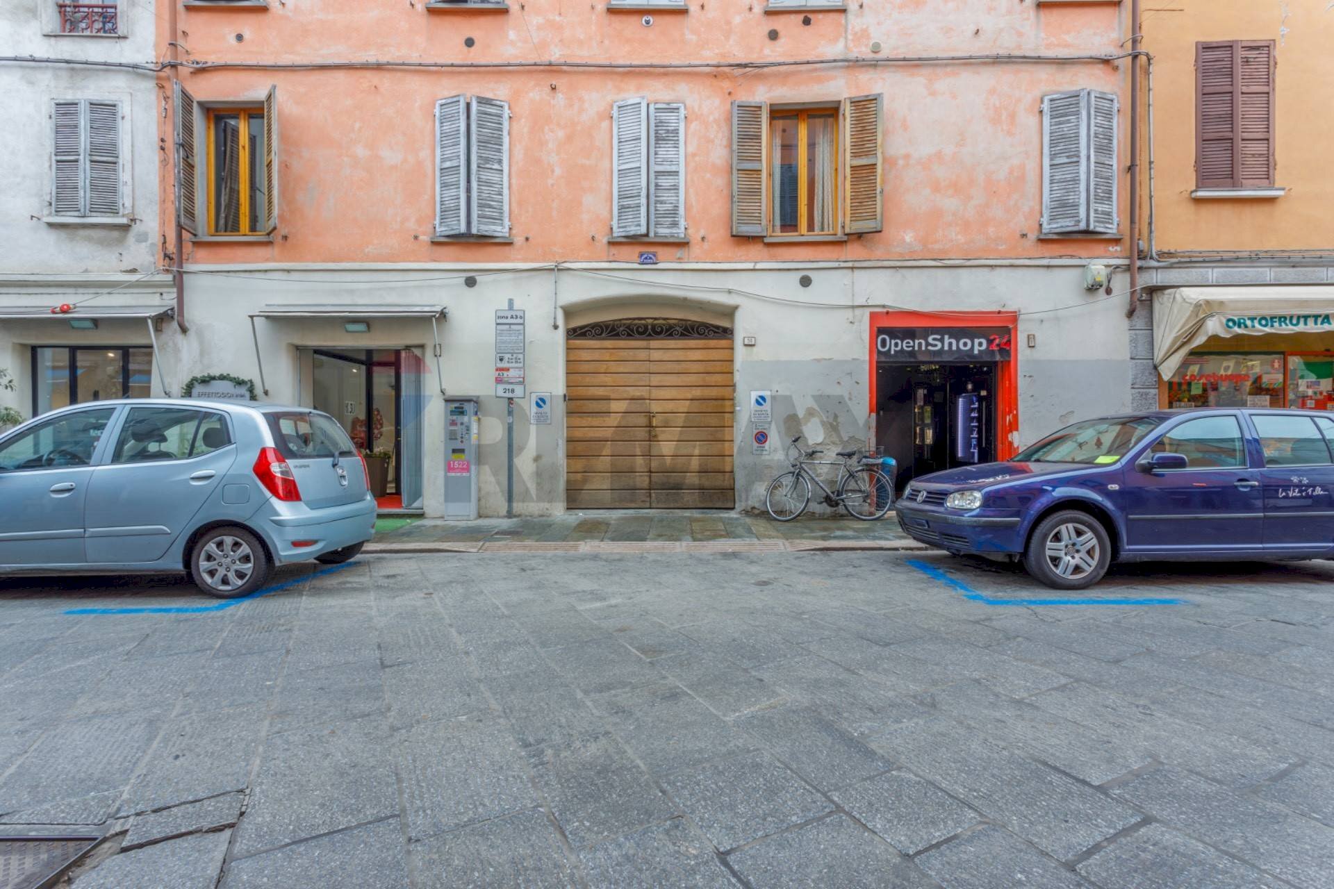 Edificio all\'aperto - Bilocale Via Roma
 
51, Reggio nell'Emilia - foto 1