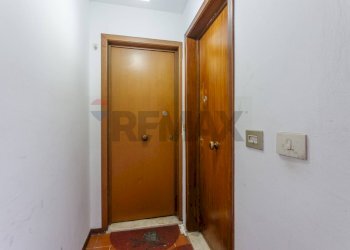 Hall / corridoio - Bilocale Via Roma
 
51, Reggio nell'Emilia - foto 5